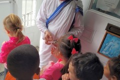 HFHN_visit-with-Missionary-sisters