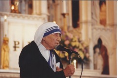 St-Teresa-in-New-Bedford-3